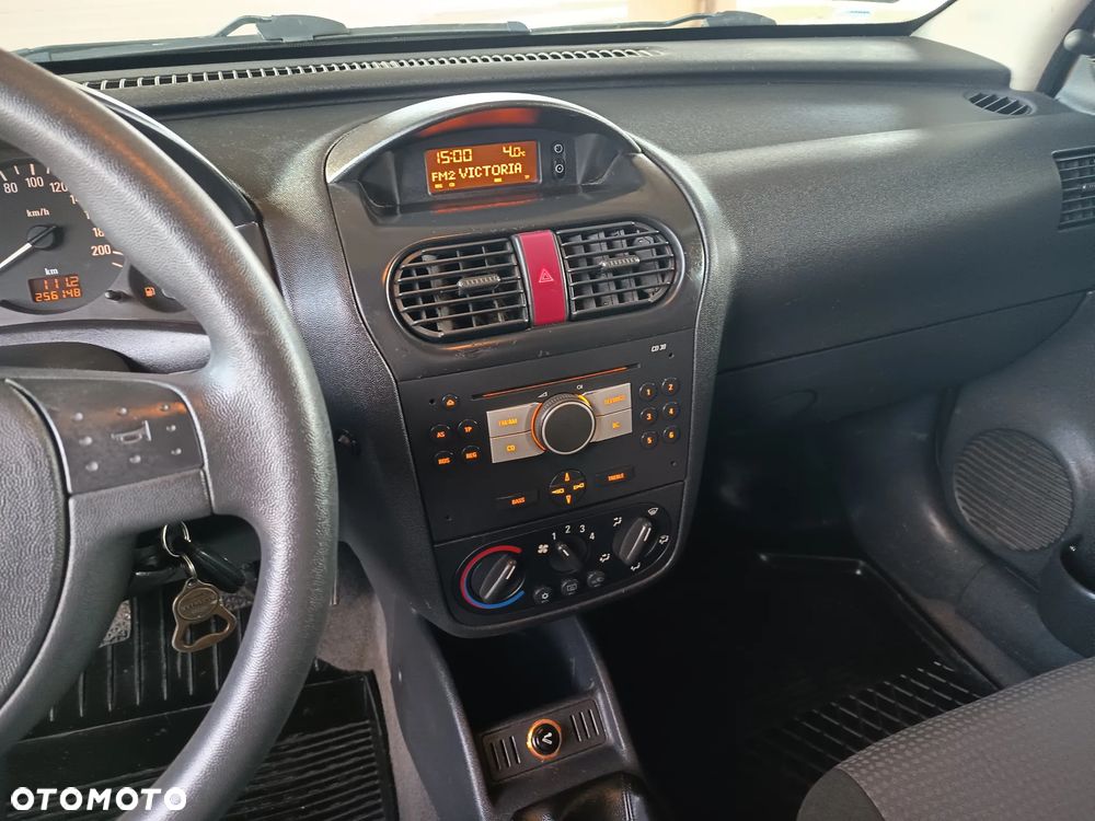 Opel Combo Tour Enjoy - 25