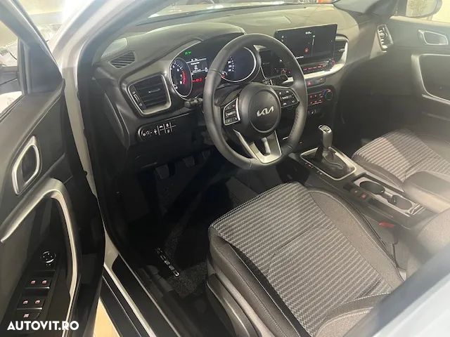 Kia XCeed 1.5 T-GDI 6MT City - 8