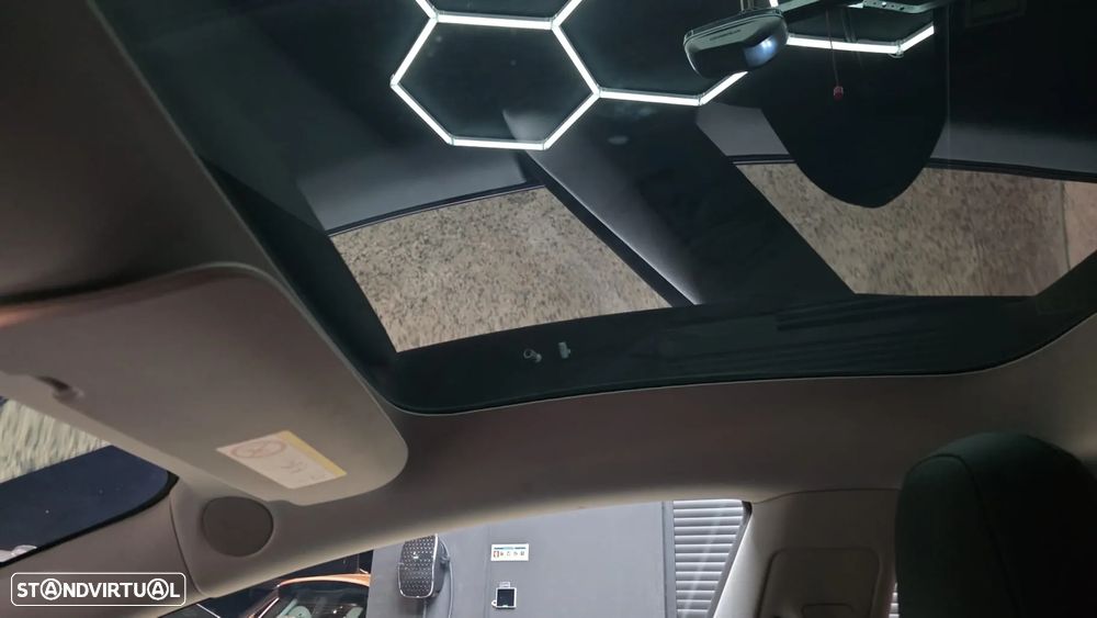 Tesla Model 3 Long Range Tração Traseira - 14