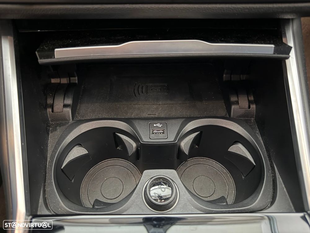 BMW 330 e Pack M Auto - 47