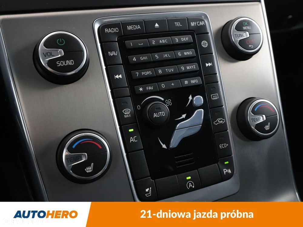 Volvo V60 D3 - 25