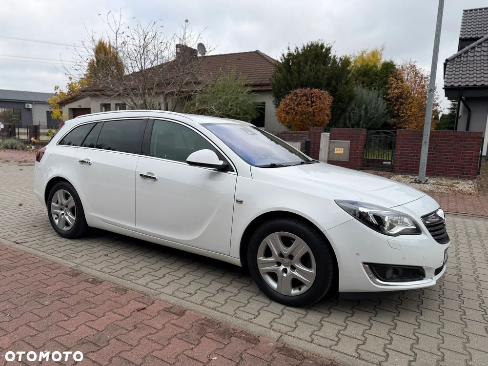 Opel Insignia - 17