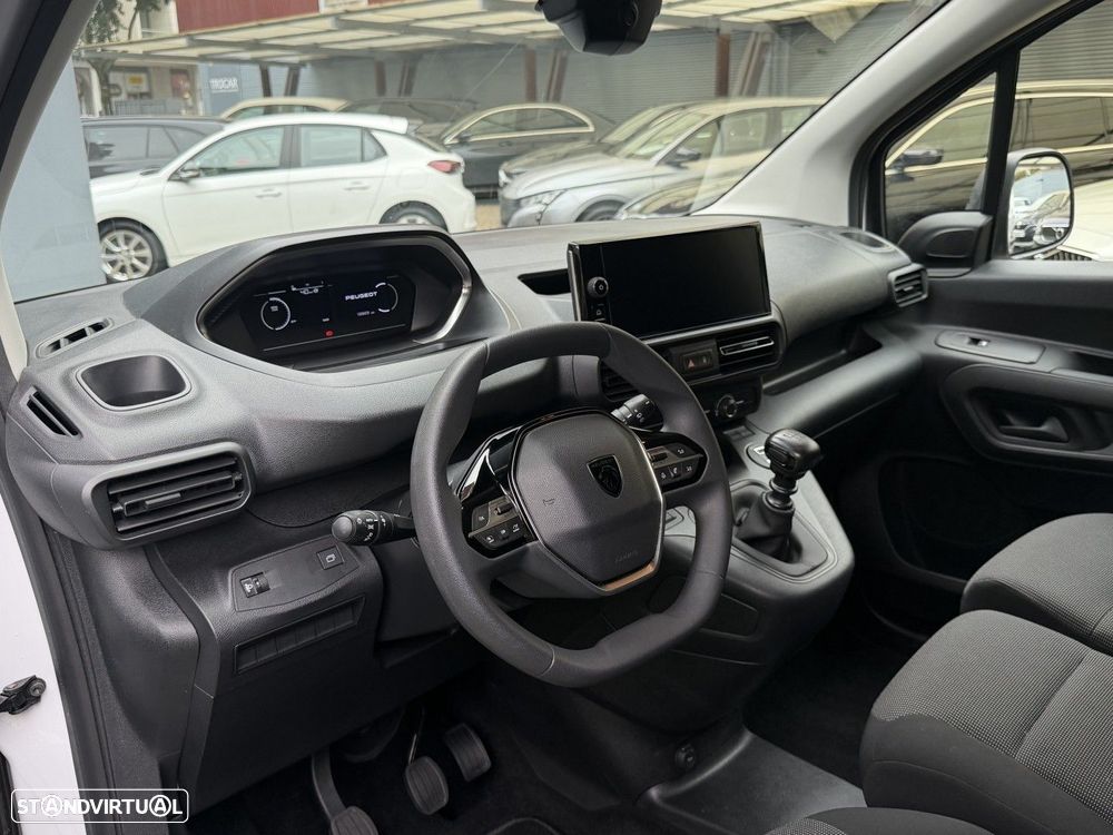 Peugeot Partner 1.5 BlueHDi Pro Longa - 27
