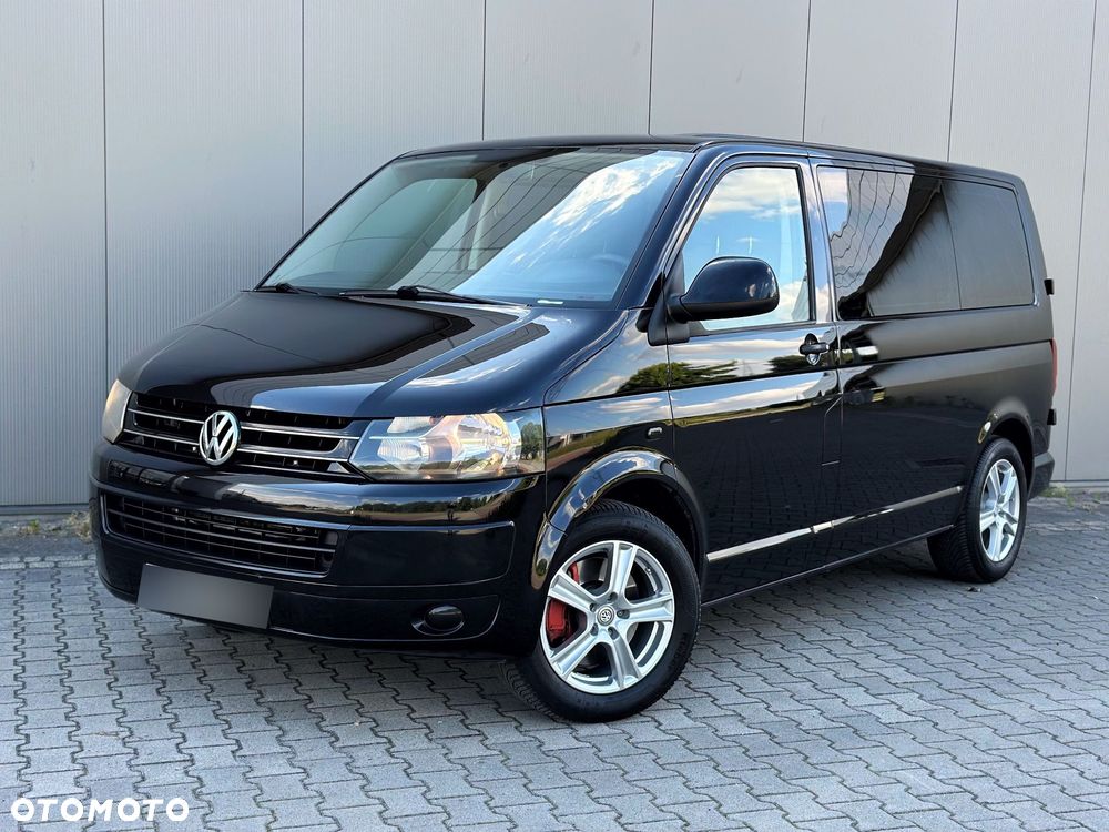 Volkswagen Transporter - 1