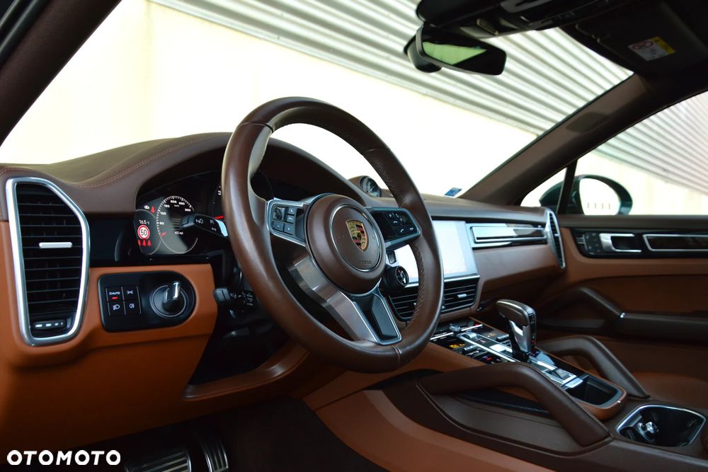 Porsche Cayenne S Platinum Edition - 12