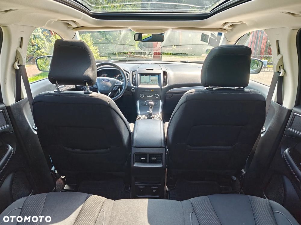 Ford Edge 2.0 TDCi 4x4 Titanium - 13