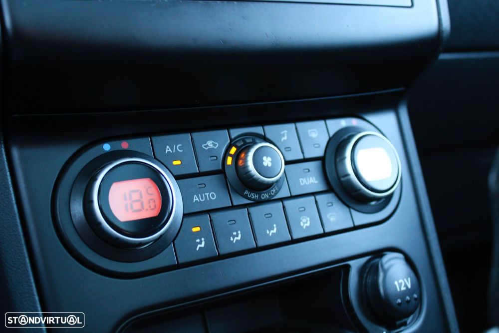 Nissan Qashqai +2 1.5 dCi Tekna Premium 18 - 43