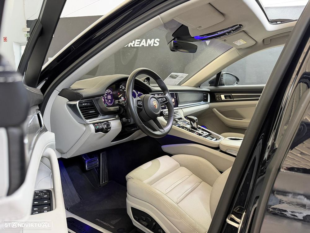 Porsche Panamera 4 E-Hybrid Platinum Edition - 30