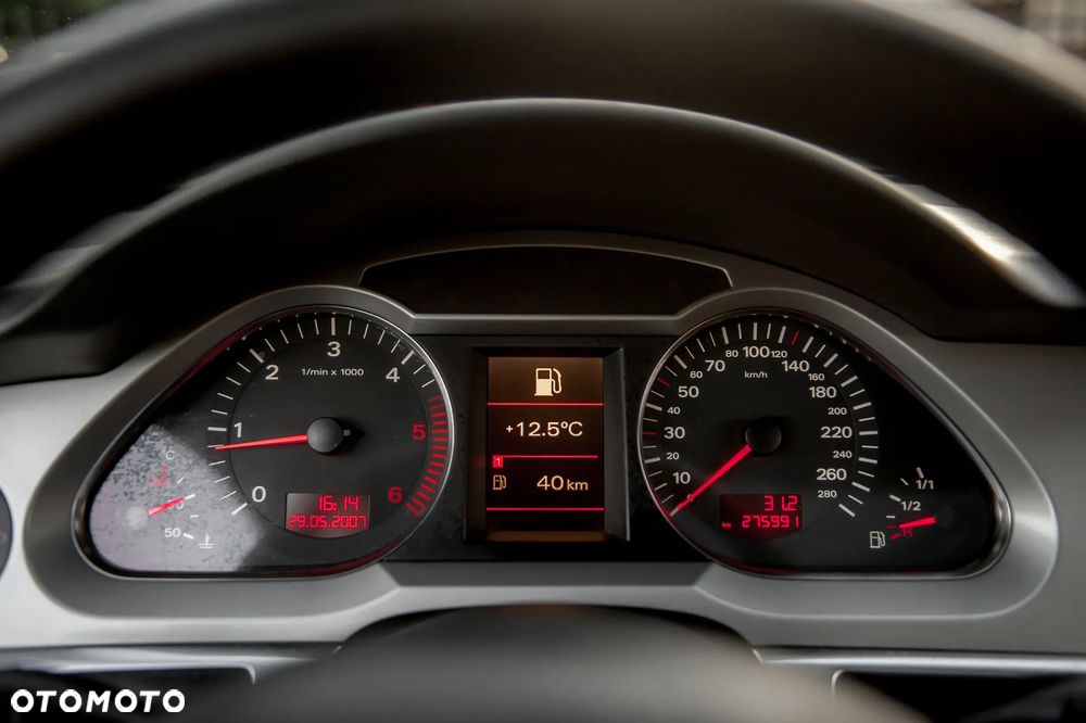 Audi A6 Avant 3.0 TDI DPF quattro - 28