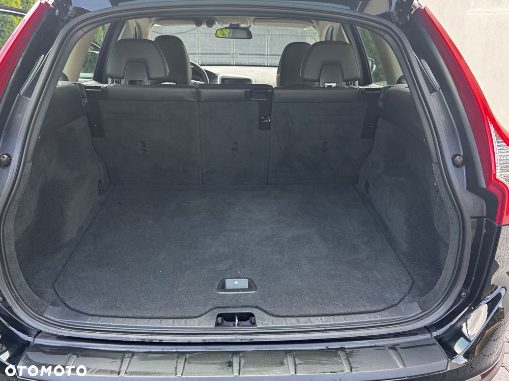 Volvo XC 60 - 16