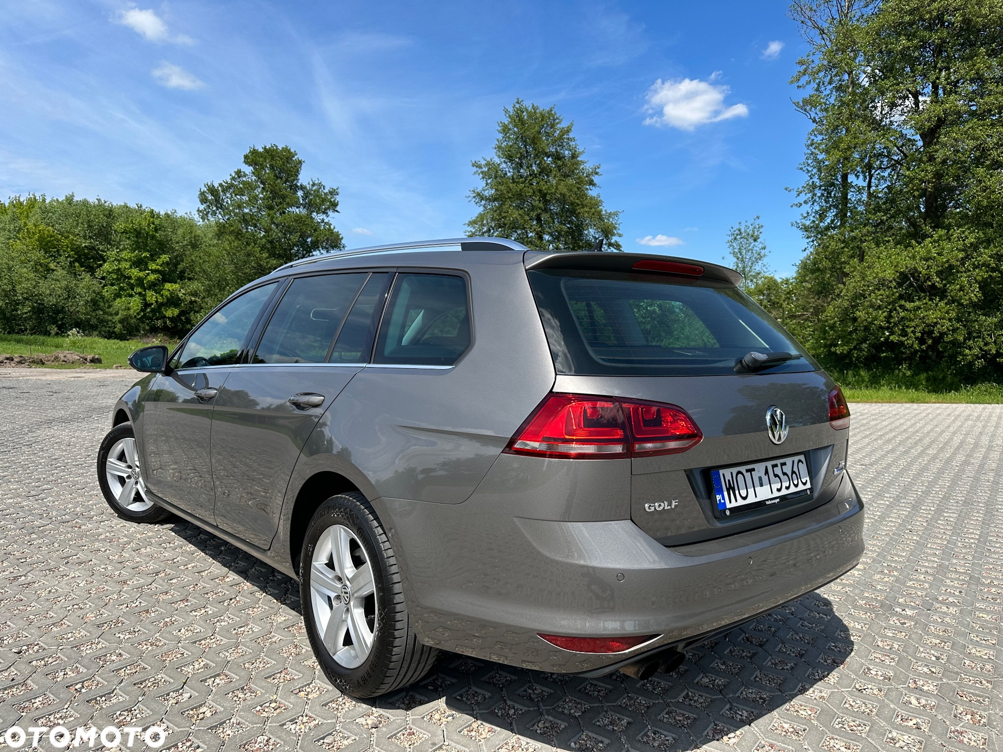 Volkswagen Golf 2.0 BlueTDI 4Motion Highline - 7