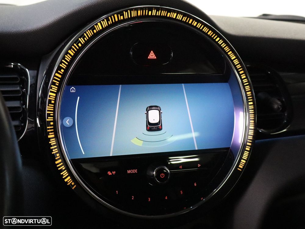 MINI 3 Portas Cooper SE Classic - 12