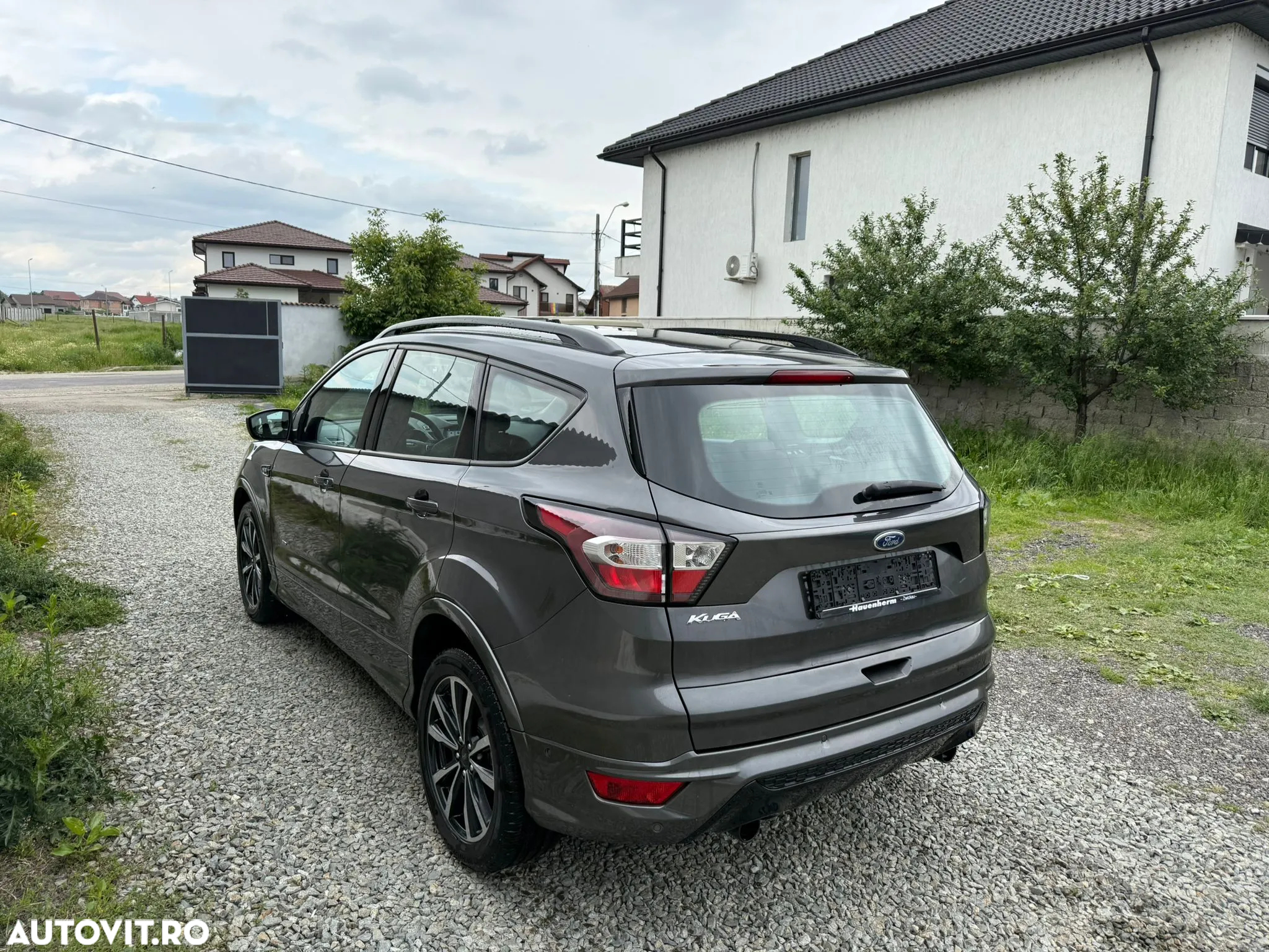 Ford Kuga 2.0 TDCi 4WD Powershift ST-Line - 4
