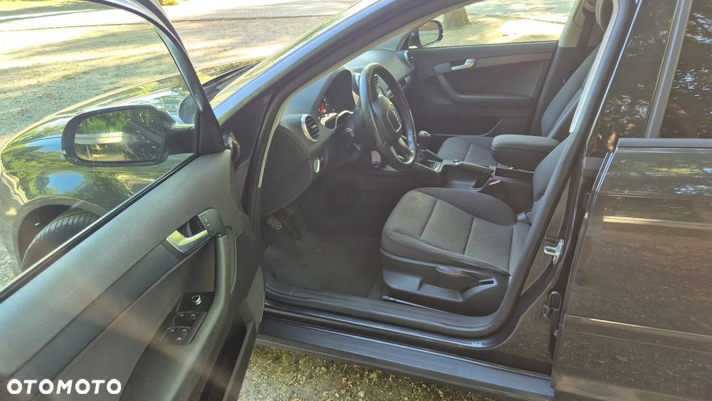 Audi A3 Sportback - 10