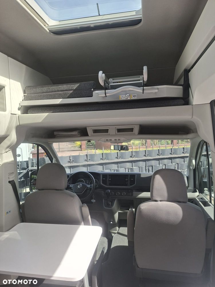 Volkswagen grand california - 17