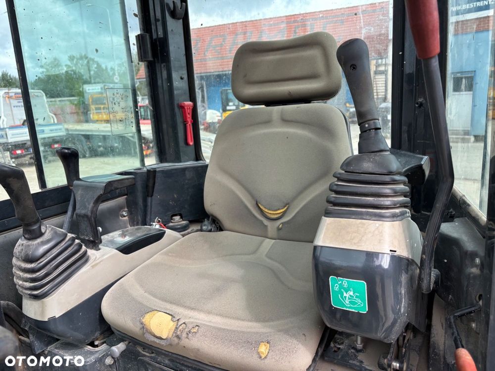 Komatsu Pc 26 Mr - 3 - 9