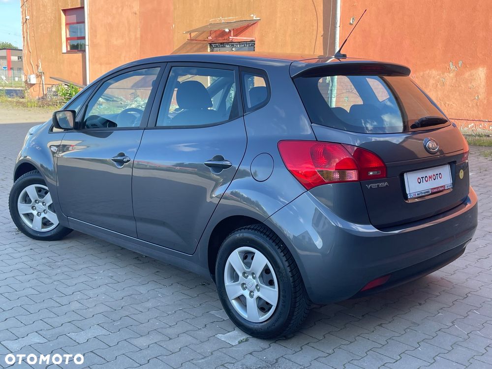 Kia Venga 1.4 CVVT Vision - 2