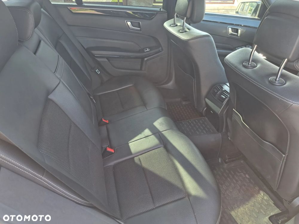 Mercedes-Benz Klasa E 220 CDI 7G-TRONIC - 7