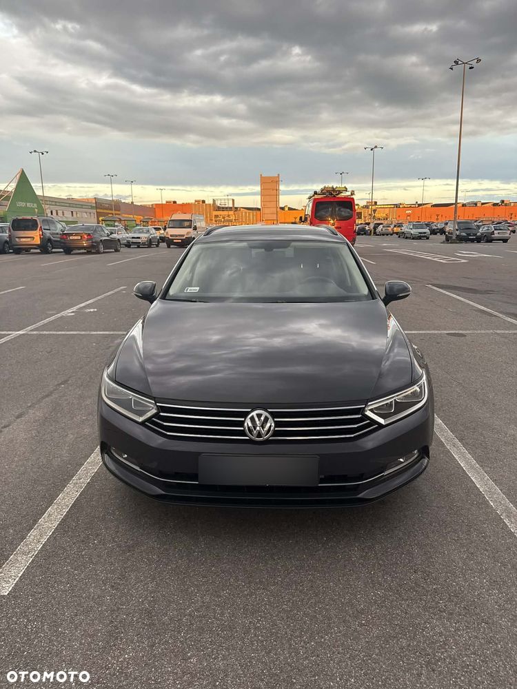 Volkswagen Passat 2.0 TDI SCR DSG Comfortline - 3