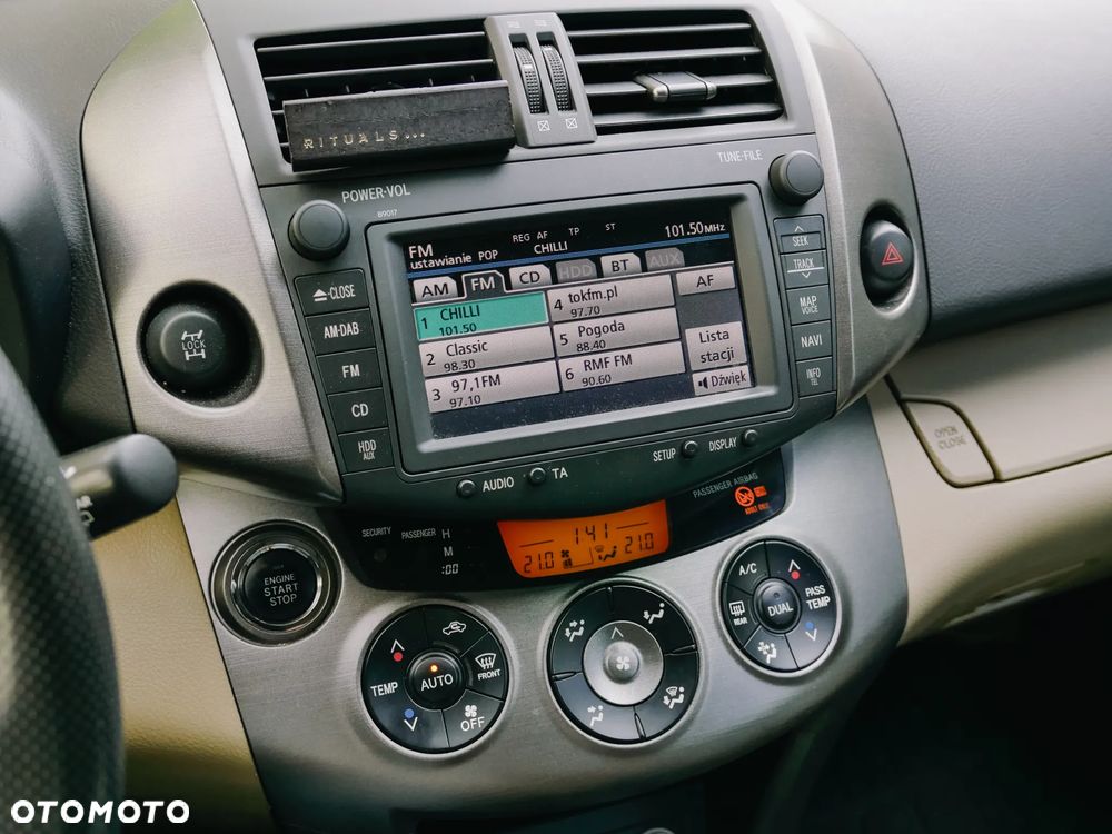Toyota RAV4 2.0 VVT-i Prestige NAVI MS - 22