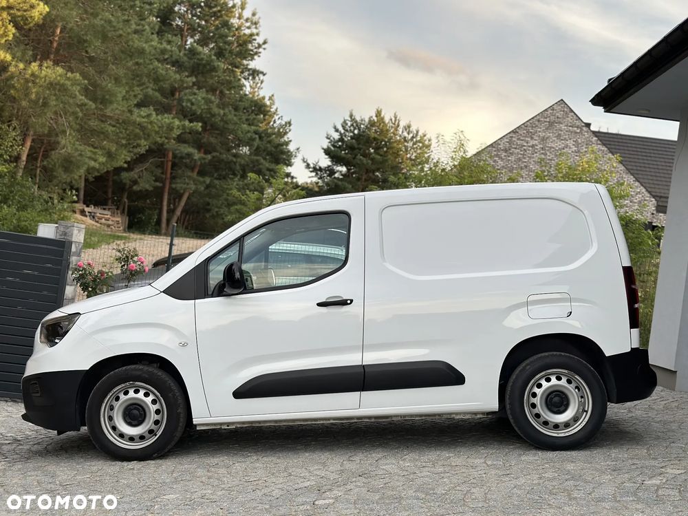 Opel Combo - 28