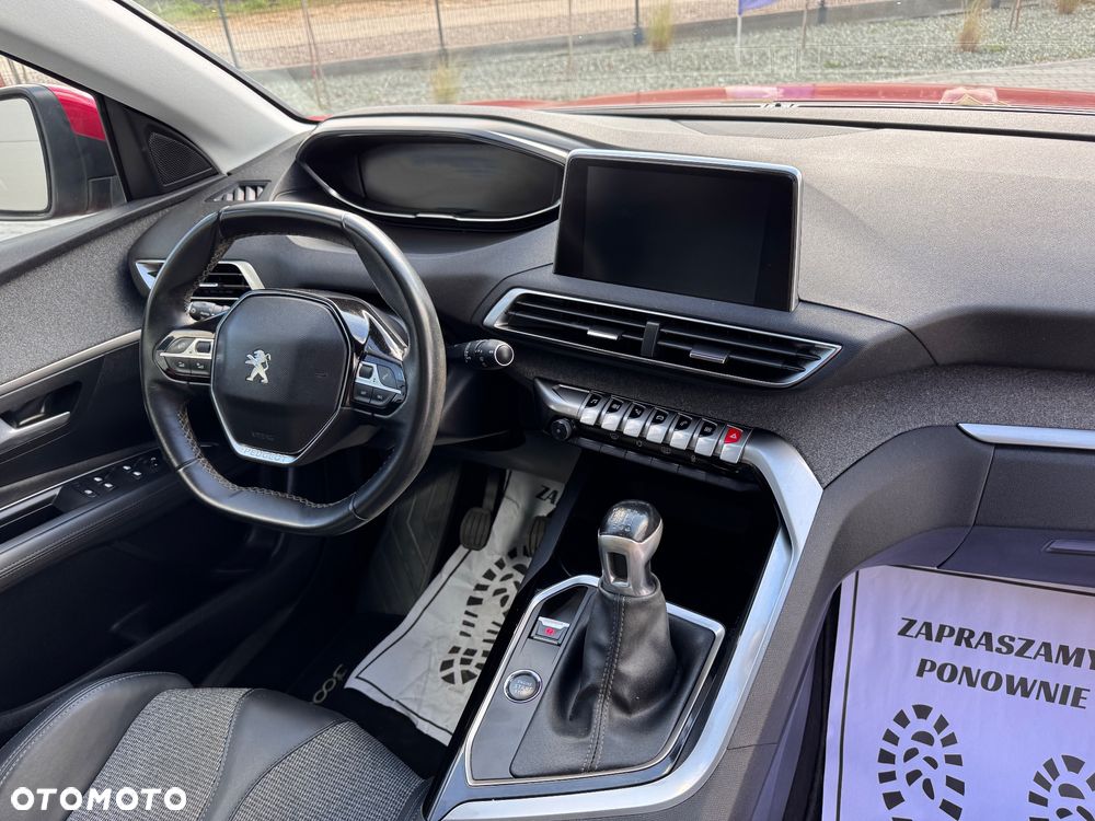 Peugeot 3008 PureTech 130 Stop & Start GPF Allure Business-Paket - 17