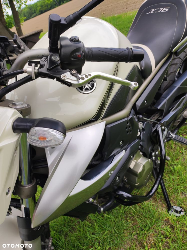 Yamaha XJ - 7