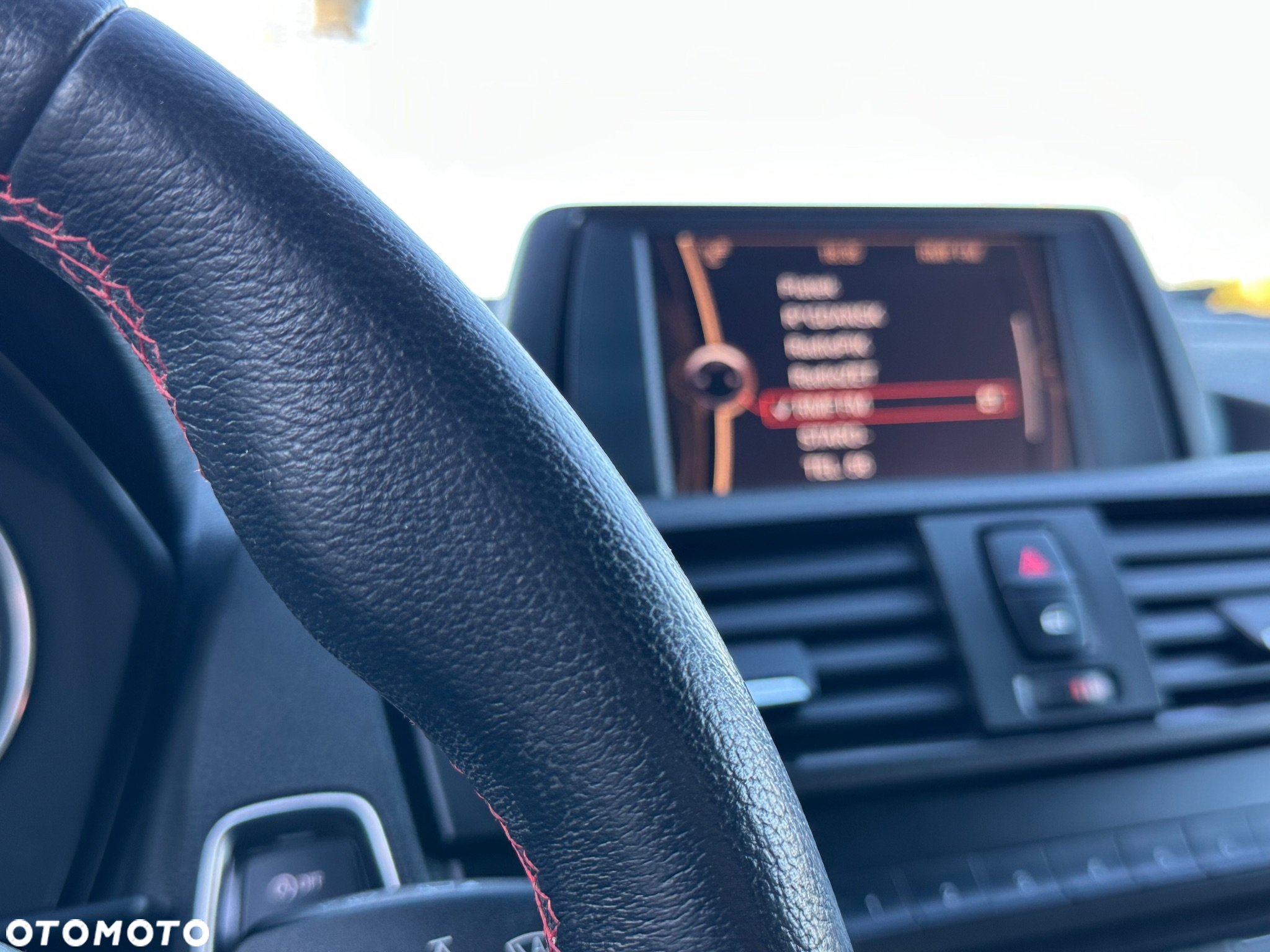 BMW Seria 1 118i Sport Line - 35