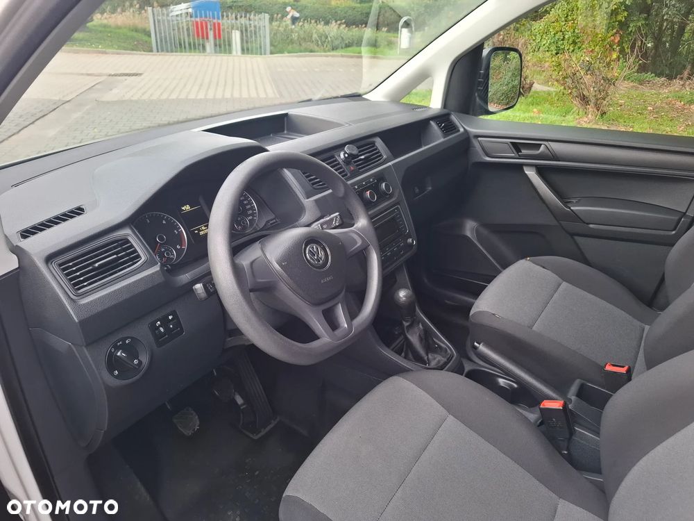 Volkswagen Caddy - 18