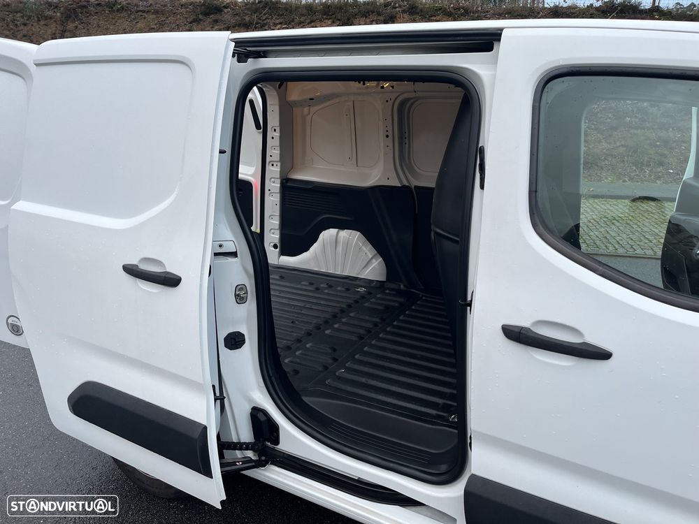 Opel Combo CDTI - 25