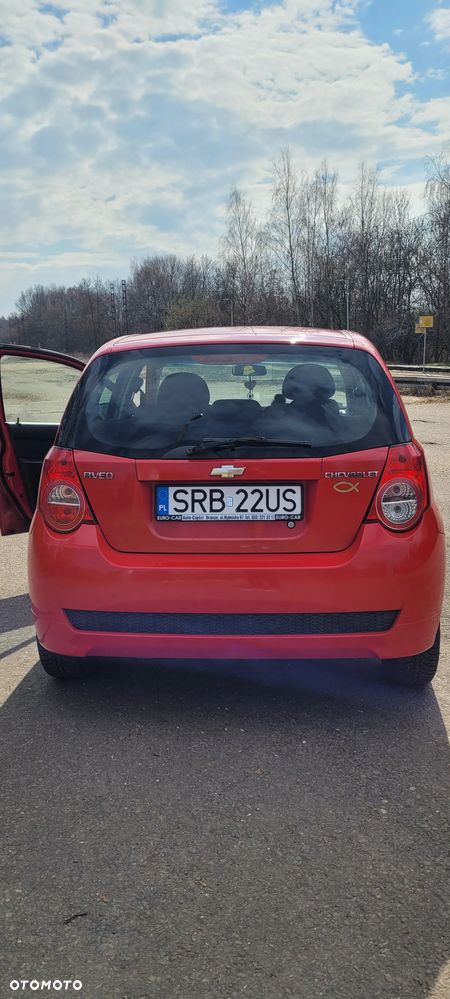 Chevrolet Aveo - 4