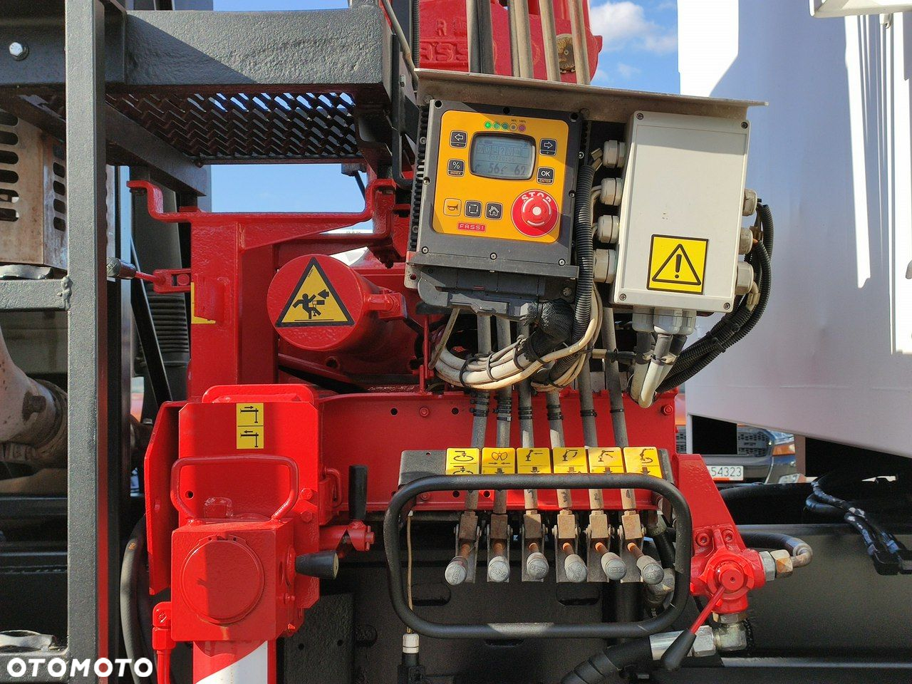 Renault Kerax 26.370  6x4 Mocny HDS FASSI F110 - 9