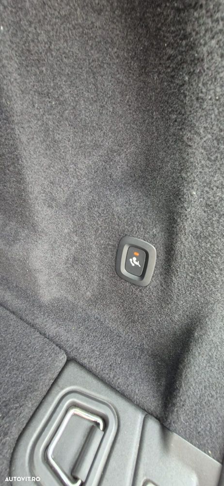 Volvo XC 60 D4 AWD Momentum - 14