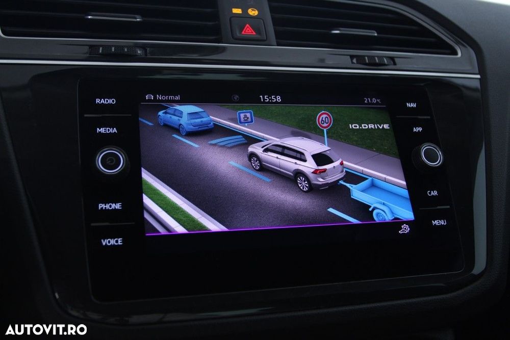 Volkswagen Tiguan - 24