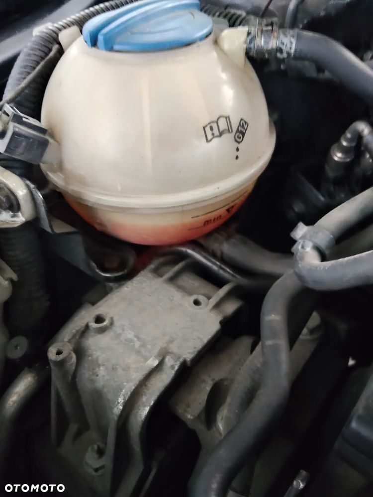 Volkswagen Passat - 6