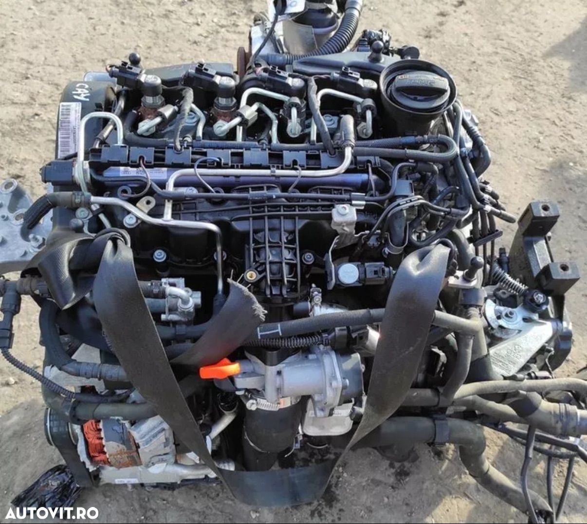 Vând motor CAYC CaY 16 Tdi grupul wag 2010 -2016 perfect funcțional - 1