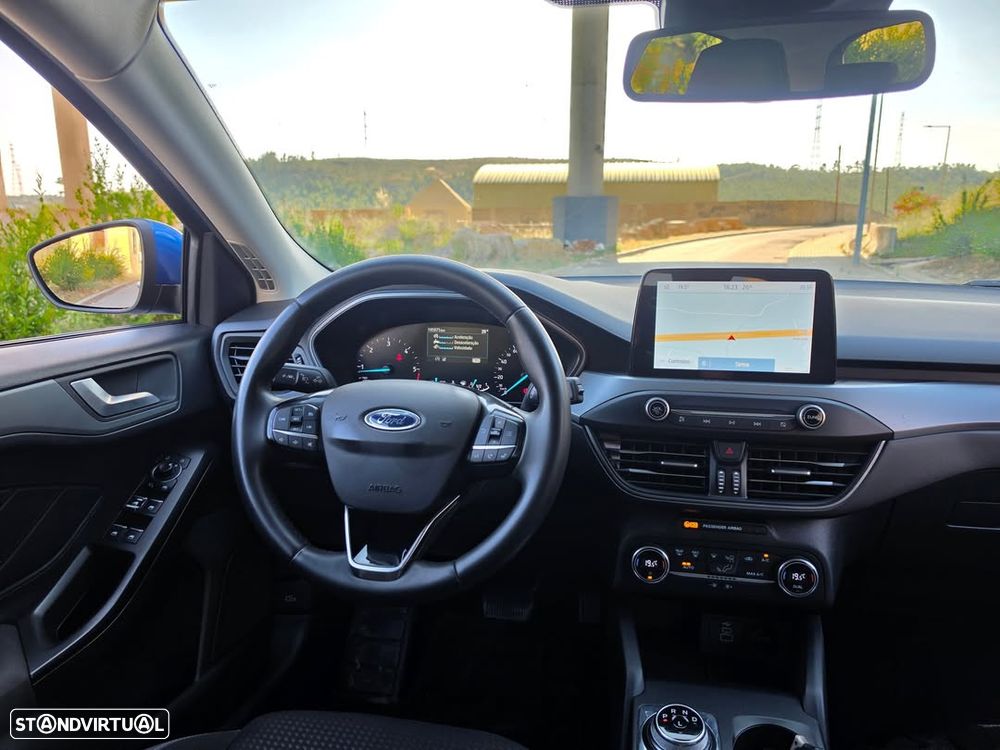 Ford Focus 1.5 TDCi ECOBlue Business Aut. - 5