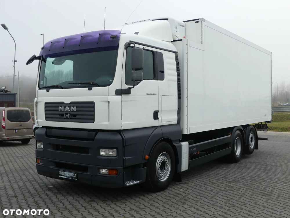 MAN TGA 26.400 6x2 / CHŁODNIA / EURO 4 / KABINA SYPIALNA / - 2