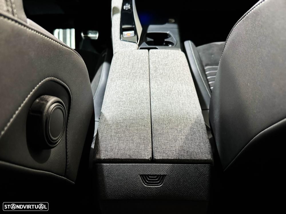 Peugeot E-3008 73 kWh GT - 27