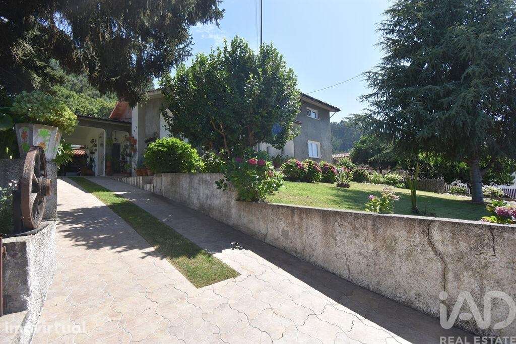 Casa / Villa T4 em Vila Nova de 232,00 m2 - Grande imagem: 4/30