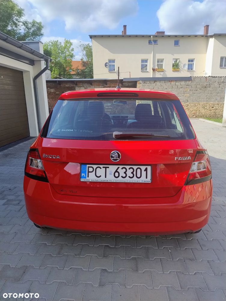 Skoda Fabia 1.2 TSI Active - 2