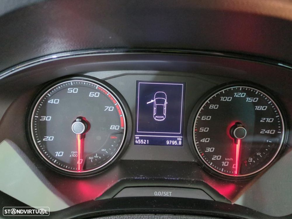 SEAT Ibiza 1.0 TSI FR - 6