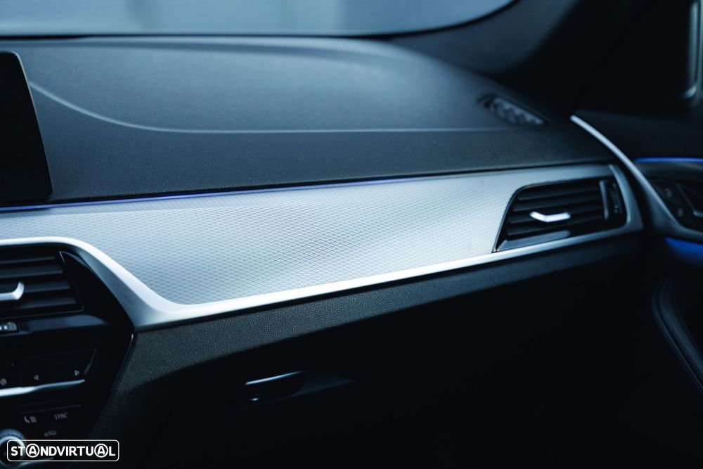 BMW 520 d Pack M Auto - 50