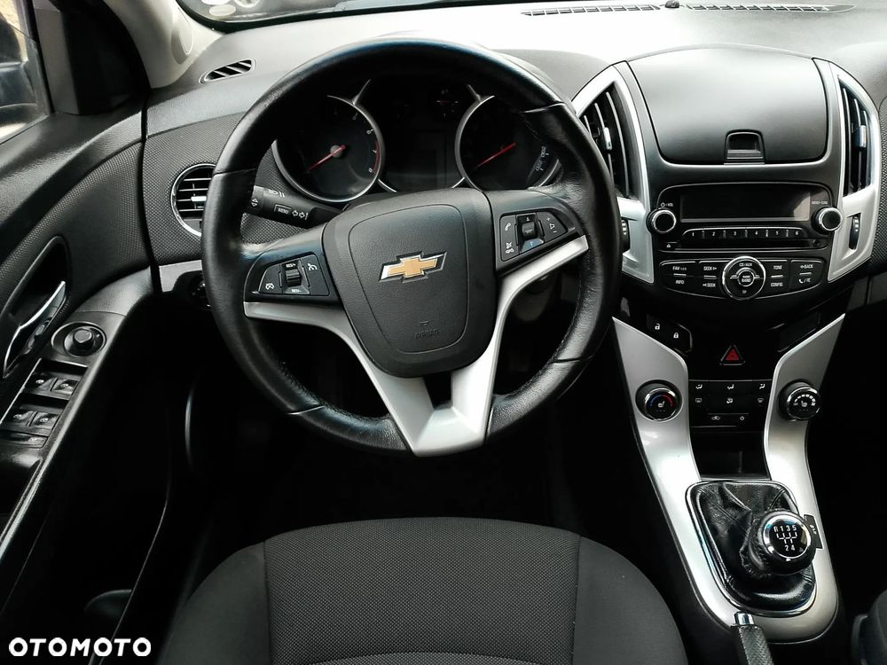 Chevrolet Cruze 1.8 LT+ - 2