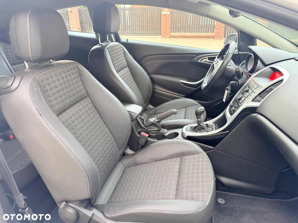 Opel Astra - 10