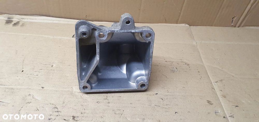 Łapa mocowanie wspornik silnika Mercedes E-Klasa W211 3.0 3.5 V6 A2722231704 - 5