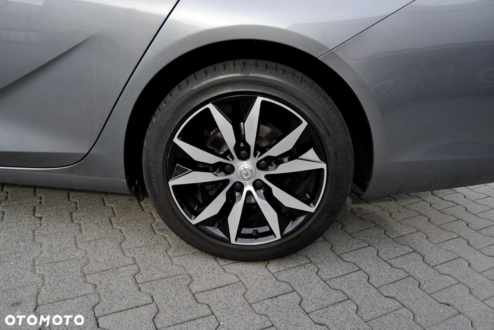 Opel Insignia Grand Sport 2.0 Diesel Innovation - 12