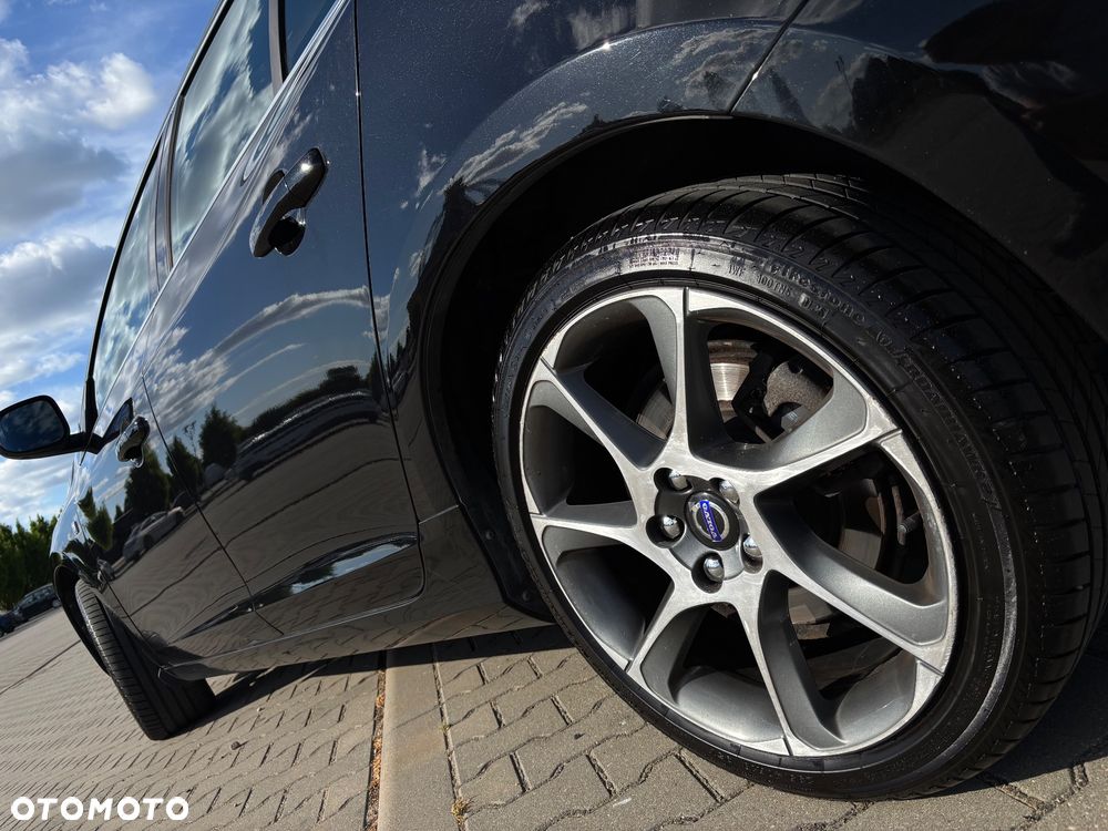Volvo V60 ver-d3-drive--e-ocean-race - 7