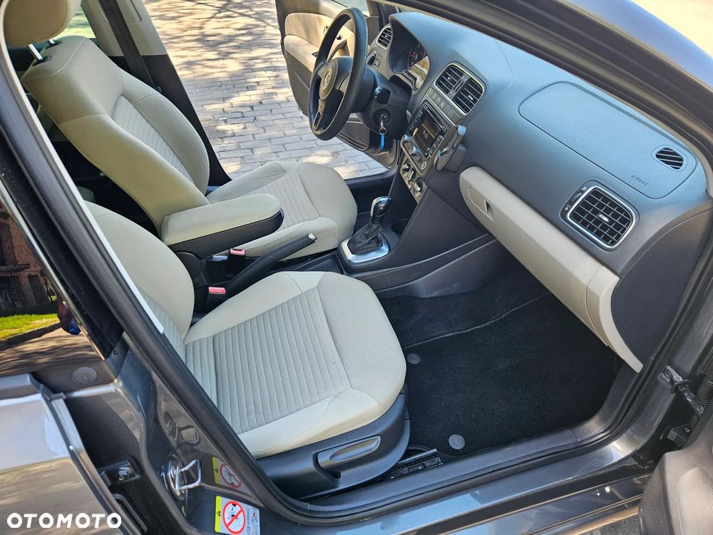 Volkswagen Polo 1.6 TDI DSG Highline - 15