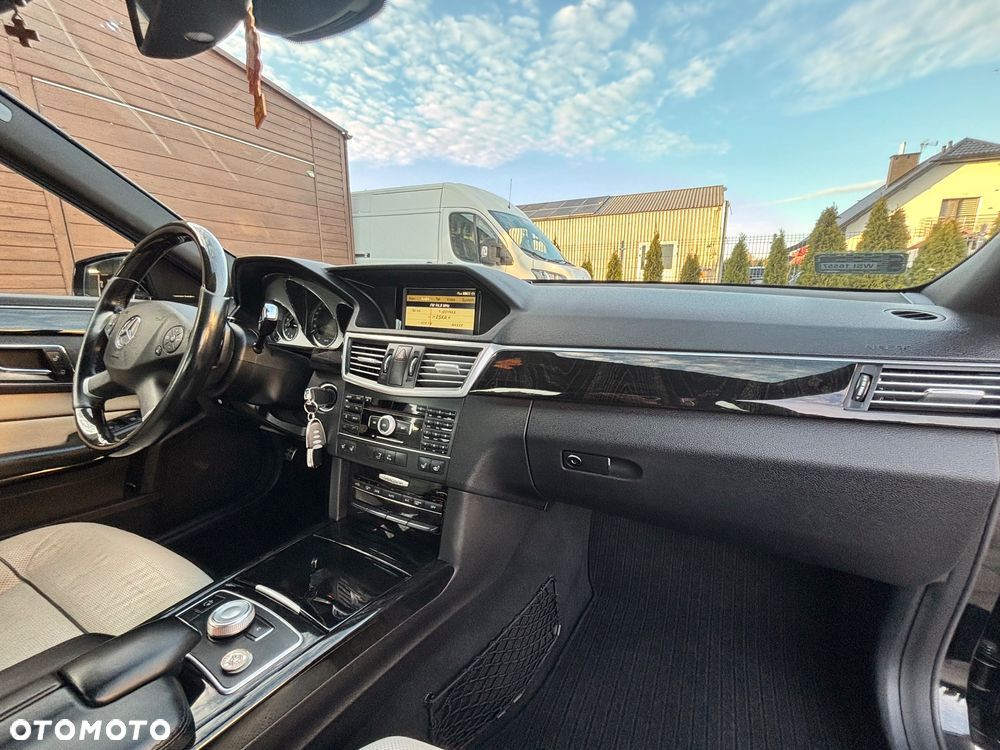 Mercedes-Benz Klasa E 350 CDI BlueEff Avantgarde - 16